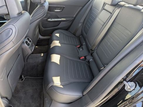 Used 2022 Mercedes-Benz C 300 Sedan image 18