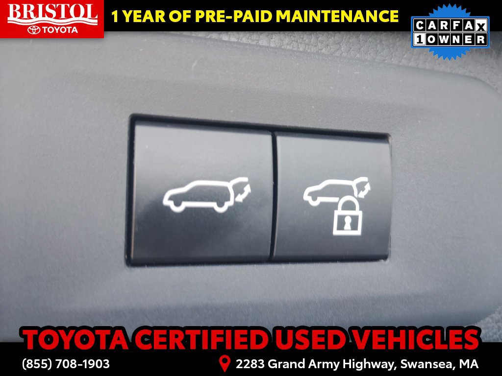 Certified 2024 Toyota Grand Highlander AWD image 39