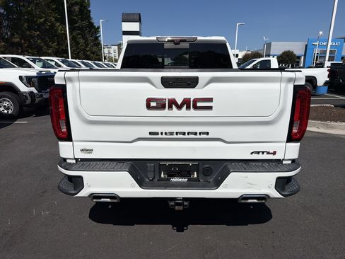 Used 2020 GMC Sierra 1500 AT4 w/ AT4 Premium Package AWD/4WD image 9