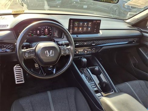 Used 2024 Honda Accord Sport image 10