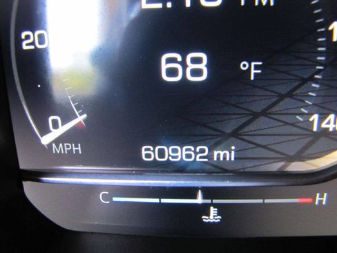 Used 2023 GMC Sierra 1500 AT4 w/ Technology Package image 41