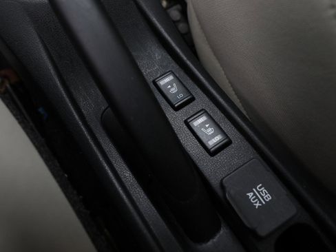 Used 2015 Nissan Versa Note SV image 18