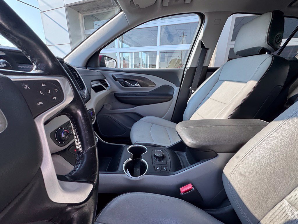 Used 2020 GMC Terrain SLT w/ Preferred Package AWD/4WD image 29