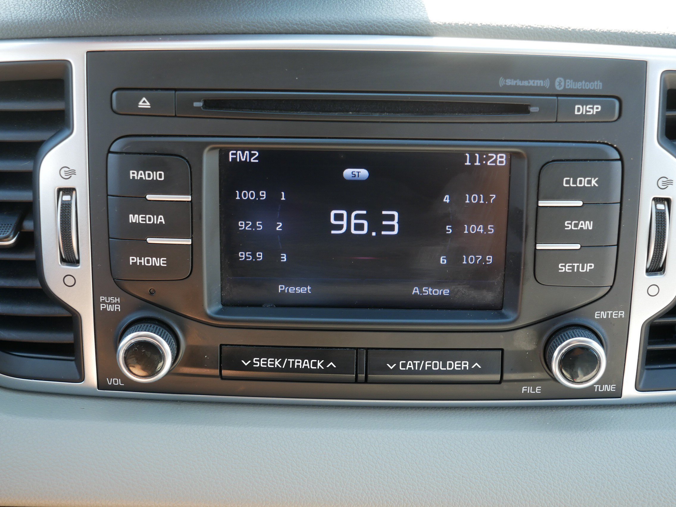 Used 2018 Kia Sportage LX AWD/4WD image 26