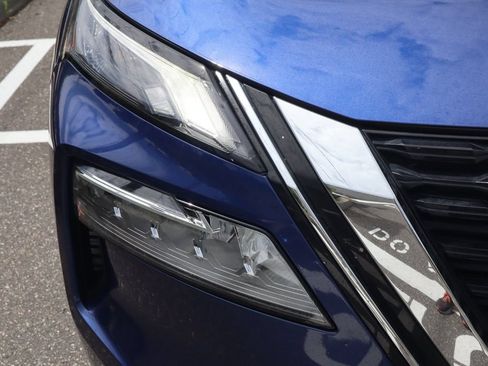 Certified 2022 Nissan Rogue SV AWD/4WD image 13