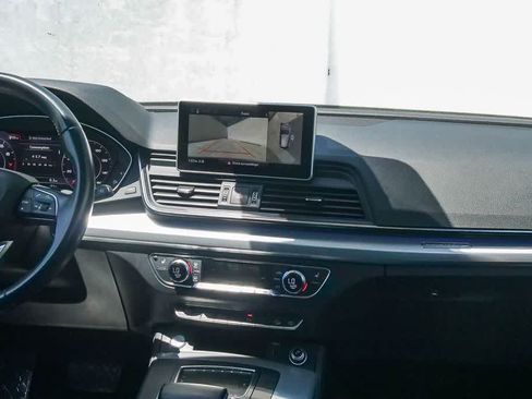 Used 2018 Audi Q5 Prestige w/ Prestige Package AWD/4WD image 11