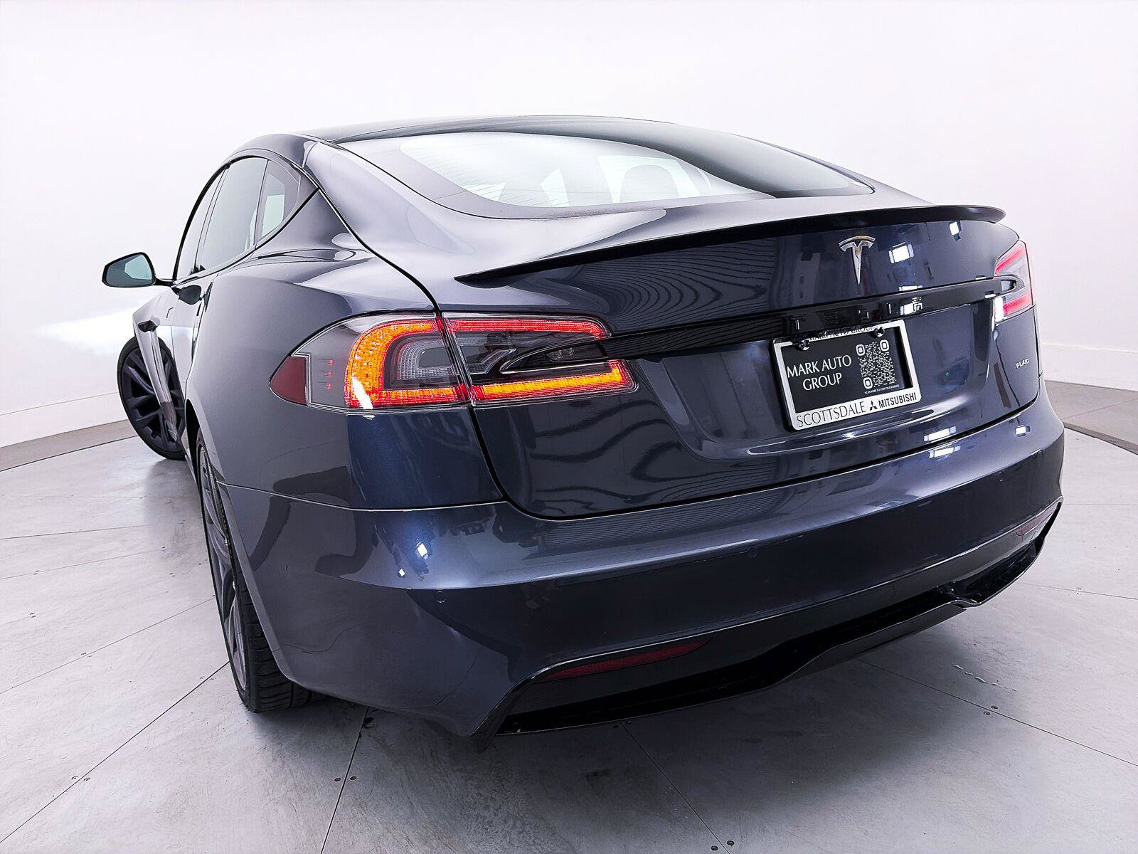 Used 2021 Tesla Model S Plaid AWD/4WD image 4