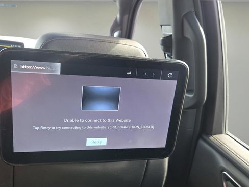 Used 2024 Chevrolet Tahoe Z71 w/ Z71 Off-Road Package image 27