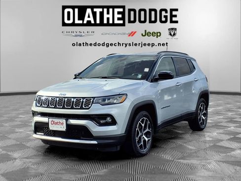 Used 2025 Jeep Compass Limited image 1