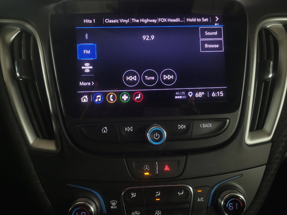 Used 2023 Chevrolet Malibu LT FWD image 25