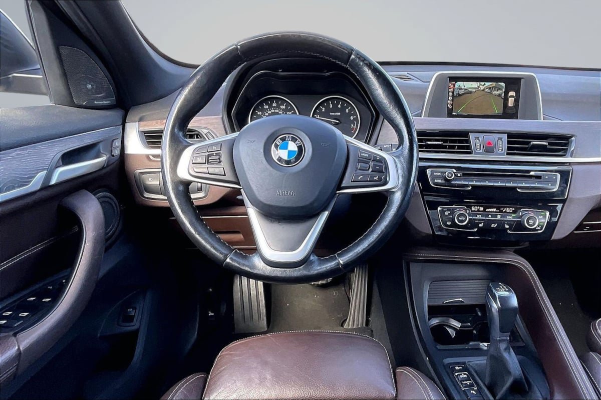 Used 2017 BMW X1 xDrive28i AWD/4WD image 5