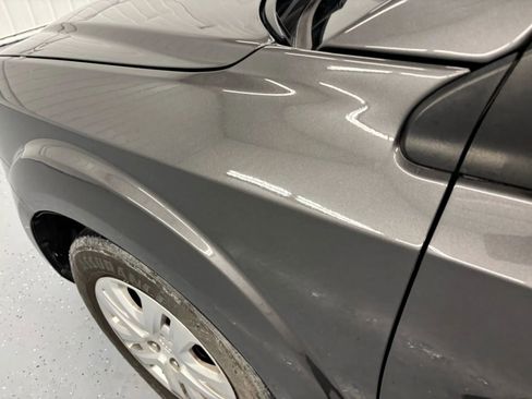 Used 2019 Dodge Journey SE image 19