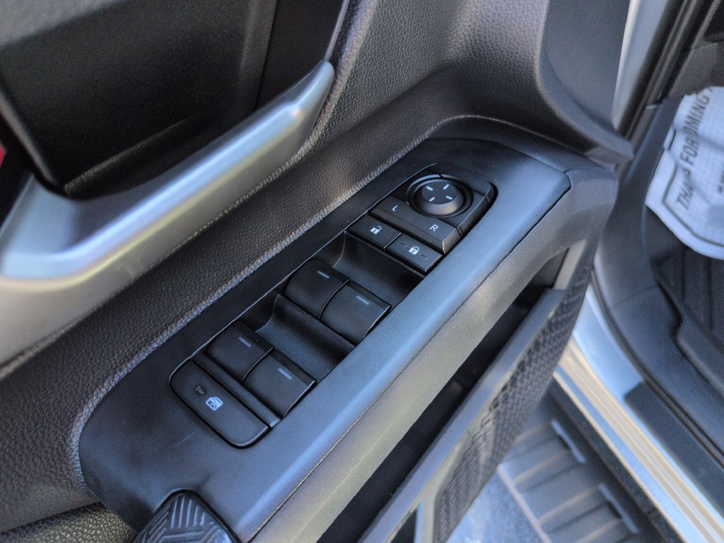 Used 2024 Toyota Tacoma TRD Off-Road AWD/4WD image 11