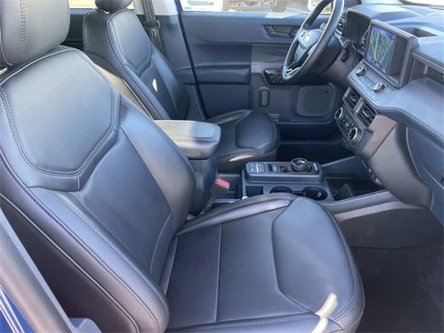 Used 2024 Ford Maverick Lariat w/ Black Appearance Package image 34