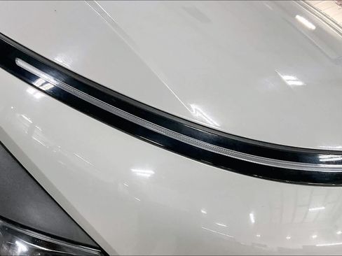 Used 2024 Hyundai Kona SEL AWD/4WD image 27