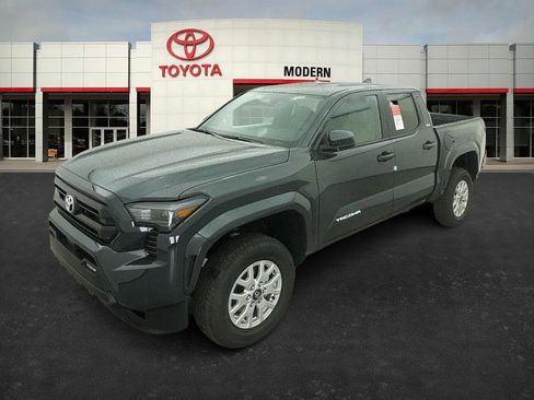 New 2026 Toyota Tacoma SR5 image 5