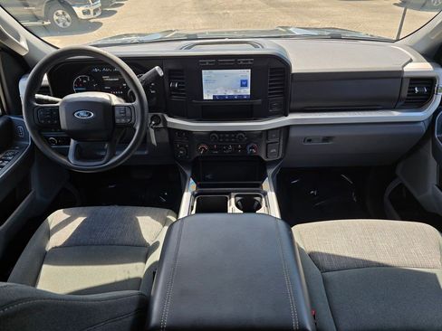 Used 2024 Ford F350 XLT w/ FX4 Off-Road Package AWD/4WD image 38