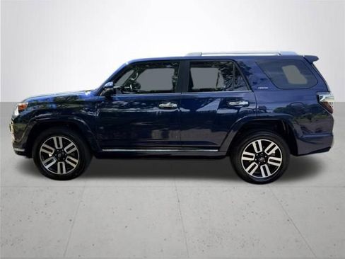 Used 2024 Toyota 4Runner Limited AWD/4WD image 9
