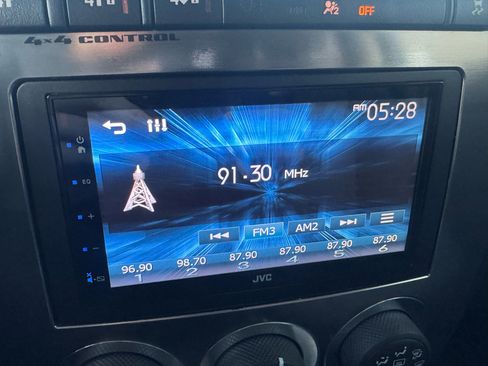 Used 2008 HUMMER H3 Base image 20