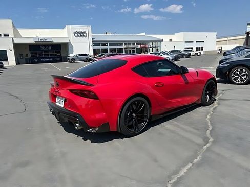 Used 2020 Toyota Supra Launch Edition w/ Driver Assist Package RWD image 3