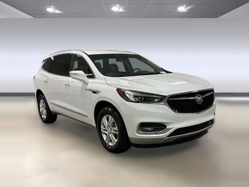 Used 2020 Buick Enclave Essence FWD image 6