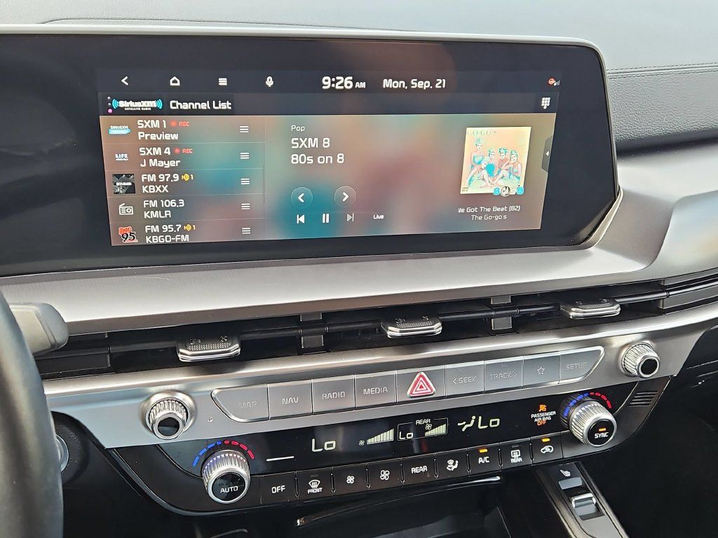 Used 2025 Kia Telluride S FWD image 19