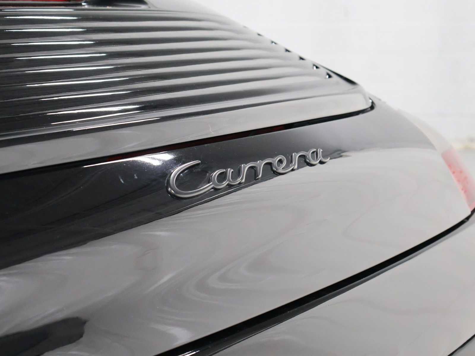 Used 2001 Porsche 911 Carrera 4 AWD/4WD image 8