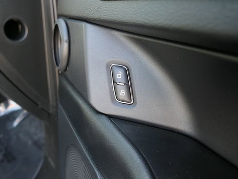 Used 2021 Ford Expedition Limited image 31