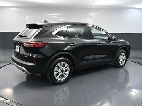 Used 2024 Ford Escape Active AWD/4WD image 6