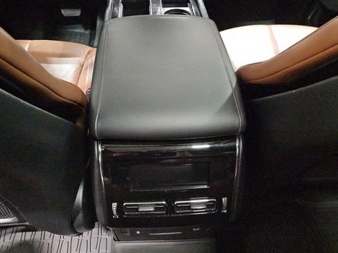 Used 2023 Lincoln Aviator Reserve w/ Equipment Group 201A AWD/4WD image 15