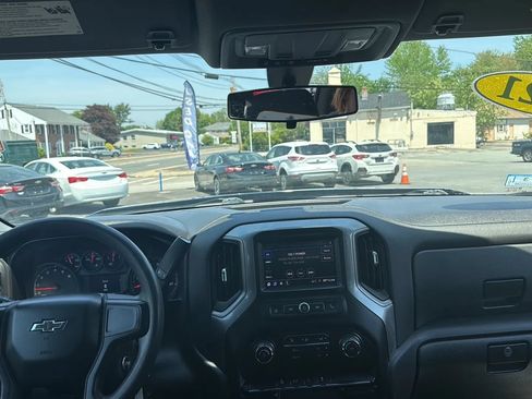 Used 2021 Chevrolet Silverado 1500 Custom Trail Boss AWD/4WD image 21
