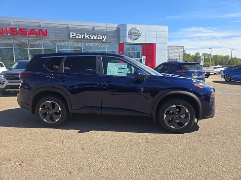 New 2026 Nissan Rogue SV image 8