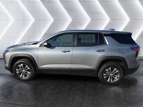 New 2026 Chevrolet Equinox LT image 8