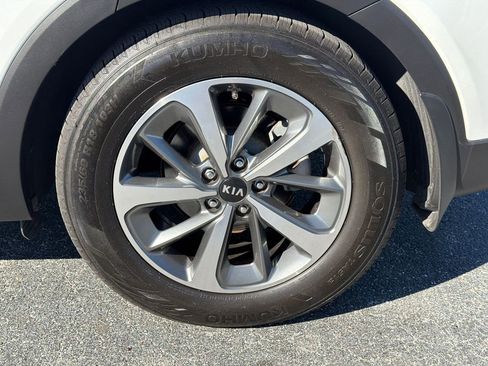 Used 2019 Kia Sorento EX w/ EX Touring Package image 10