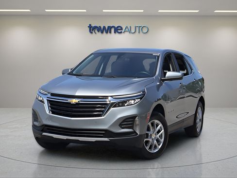 Used 2024 Chevrolet Equinox LT w/ LPO, Floor Liner Package AWD/4WD image 10