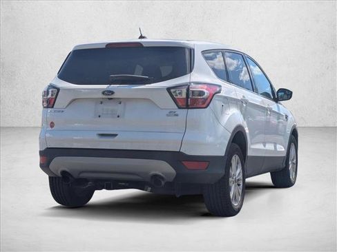Used 2017 Ford Escape SE AWD/4WD image 5