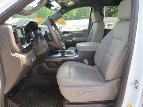 Certified 2026 Chevrolet Silverado 1500 LTZ w/ Z71 Off-Road Package AWD/4WD image 20