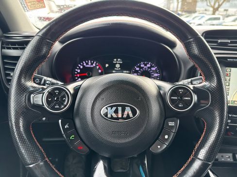 Used 2018 Kia Soul ! w/ Tech Package image 24