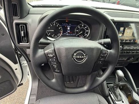 New 2026 Nissan Frontier SV w/ Tow Package image 26