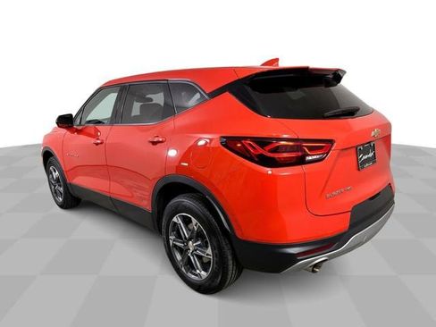 Used 2025 Chevrolet Blazer LT AWD/4WD image 6