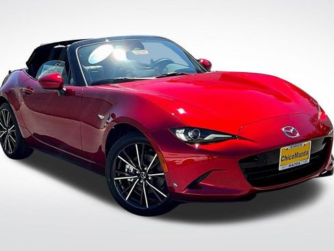 New 2025 MAZDA MX-5 Miata Grand Touring w/ Weather Package image 12