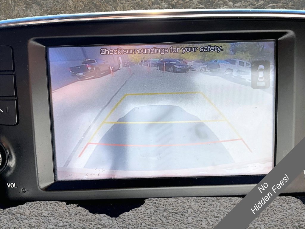 Used 2019 Hyundai Santa Fe SE AWD/4WD image 17
