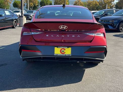 New 2026 Hyundai Elantra SEL Sport image 9