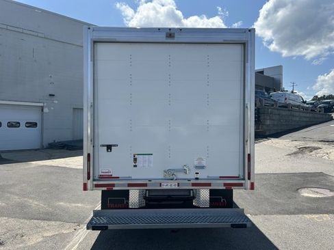 New 2026 Ford E-450 and Econoline 450 Super Duty w/ Power Equipment Group image 4