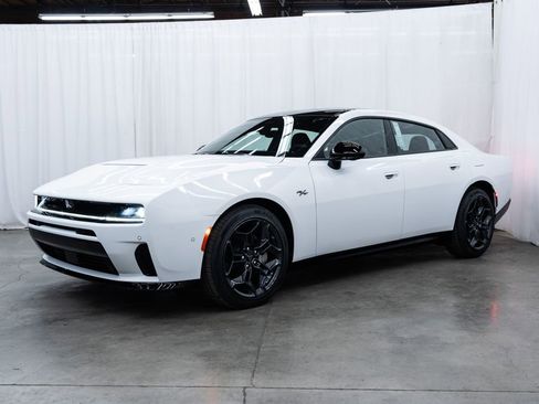 New 2026 Dodge Charger R/T AWD/4WD image 3