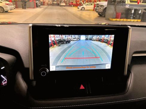 Used 2024 Toyota RAV4 LE image 19