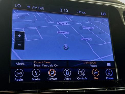 Used 2019 Jeep Grand Cherokee Limited AWD/4WD image 14