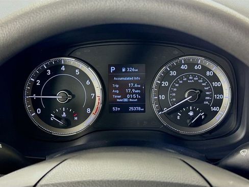 Certified 2022 Hyundai Venue SE image 14