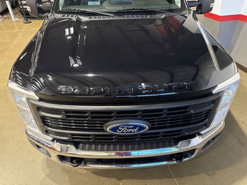 Used 2024 Ford F250 XL w/ XL Chrome Package RWD image 57