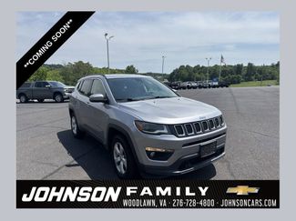Used 2018 Jeep Compass Latitude w/ Popular Equipment Group AWD/4WD 360° Tour
